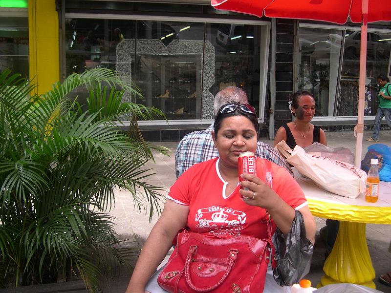 Paramaribo 006 - snack shop